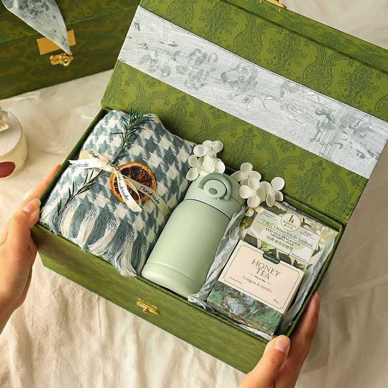 Gift Gift For Girlfriend Niche Winter Scarf Gift Box